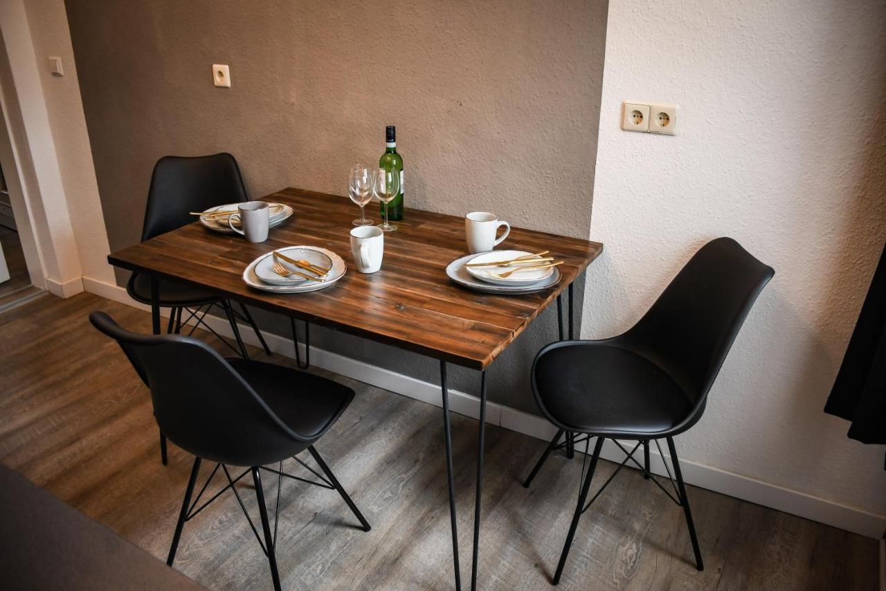 Moderne Ferienwohnung In Direkter Naehe Zur Uni, Netflix Gratis, Wlan, Waschmaschine, Geschirrspueler, Zentrum, Chemnitz Zewnętrze zdjęcie